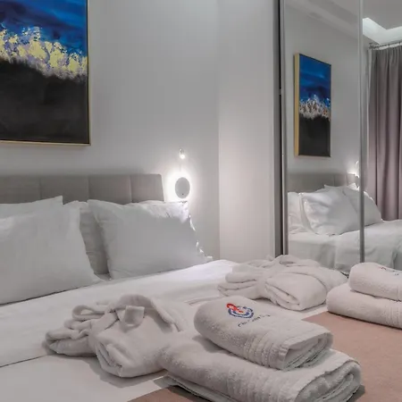 Chic Centre Suites Athens-2