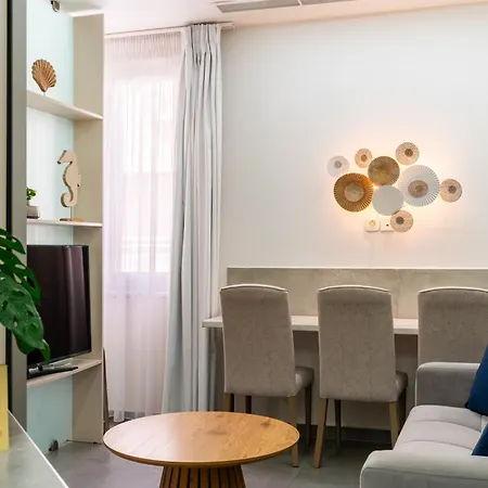 Chic Centre Suites Athens-3