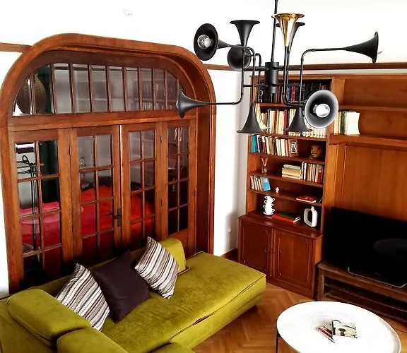 Kolonaki Deco Apartment